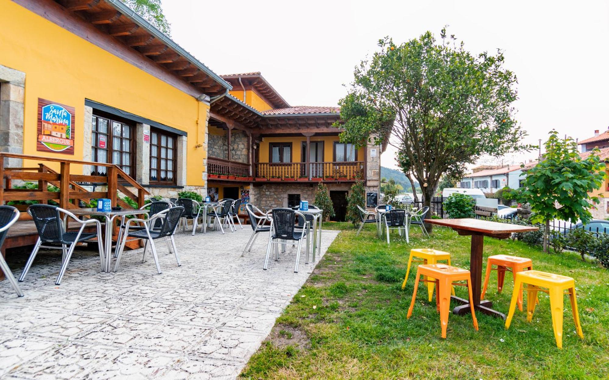 Albergue Santa Marina Buelna Ngoại thất bức ảnh
