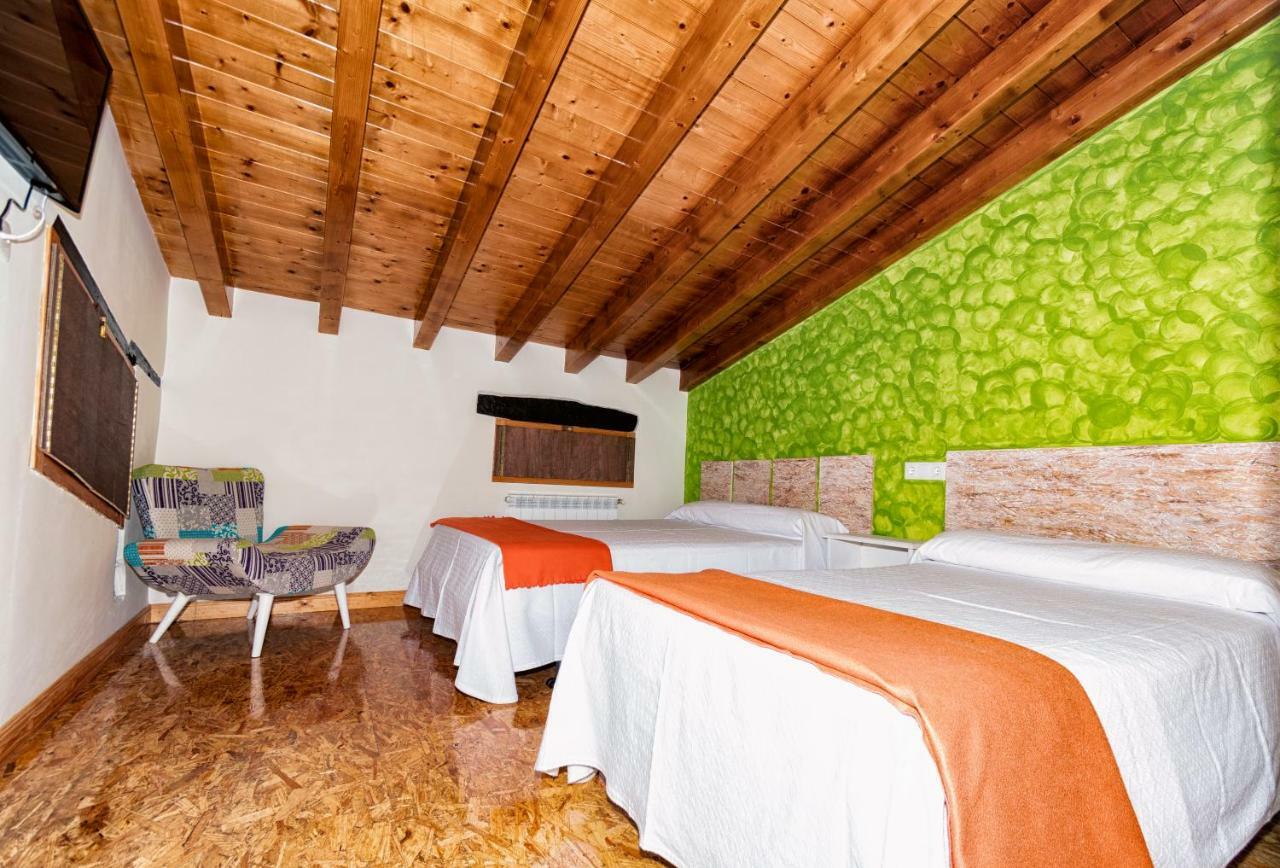 Albergue Santa Marina Buelna Ngoại thất bức ảnh