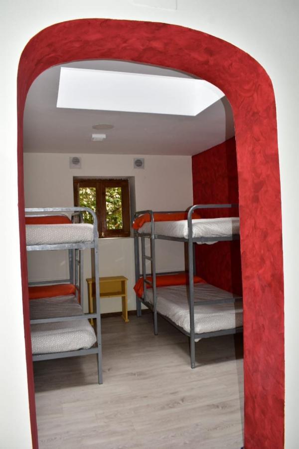 Albergue Santa Marina Buelna Ngoại thất bức ảnh